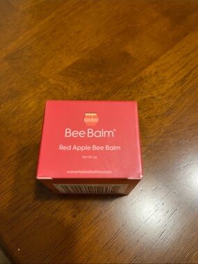Red Apple Bee Balm - Nourishing Lip Balm